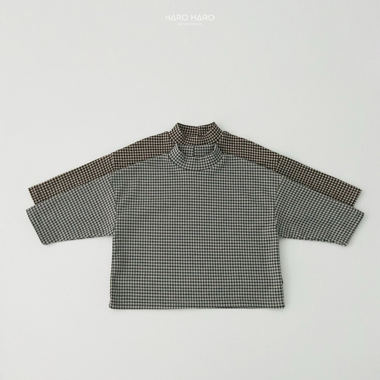 W2 Check Half Turtleneck Tee