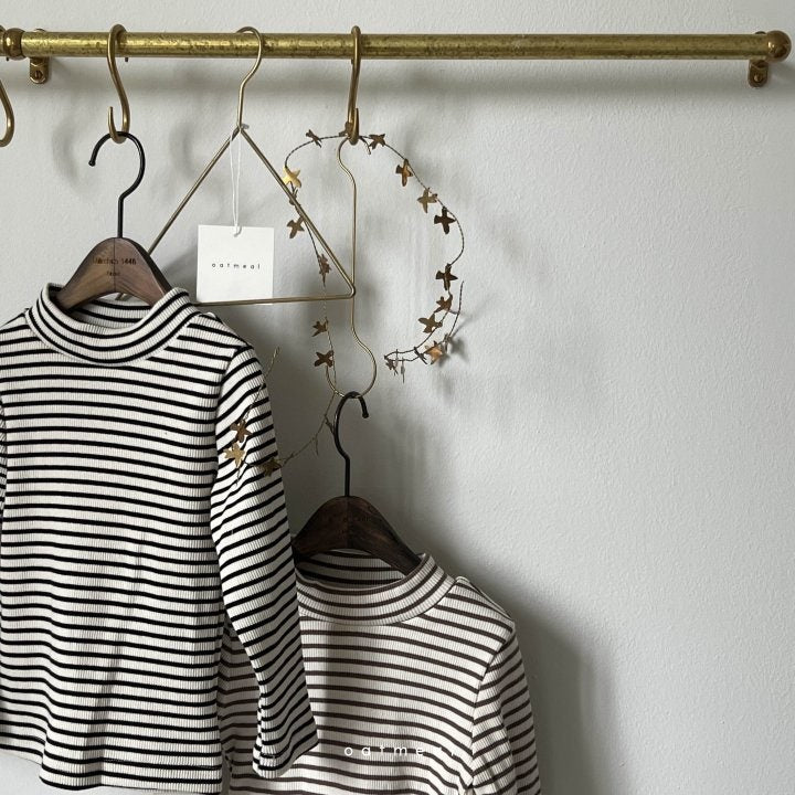 WC_2 Roy Stripe Turtleneck Tee