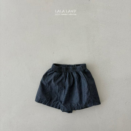V3. Pantalón corto marino